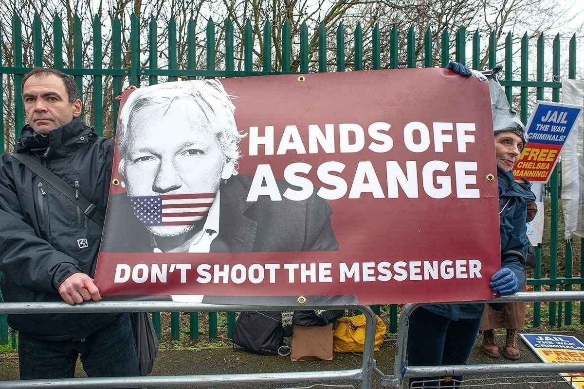 Mais informações sobre "Apoio bipartidário ao direito de Assange à liberdade no Congresso dos Estados Unidos | GGames"