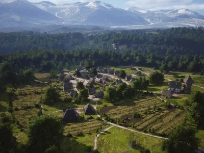 Atualização Beta 0.8.035 de Manor Lords traz castelos de pedra e novo sistema de afinidade
