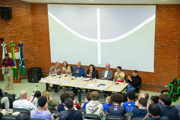 UnB Discute Inclusão dos E-sports na Vida Universitária e Políticas Públicas
