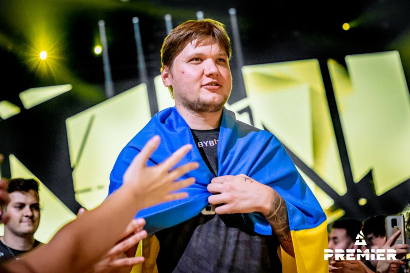 s1mple ironiza suspensão pela Federação Ucraniana de Esports nas redes sociais