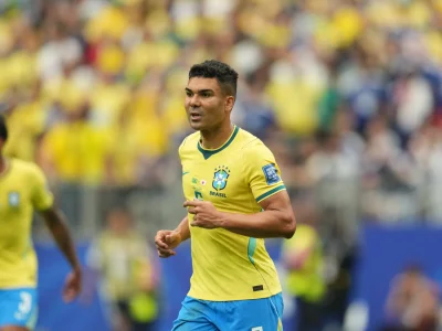 Casemiro marca gol e é sócio de empresa de esports e clube espanhol