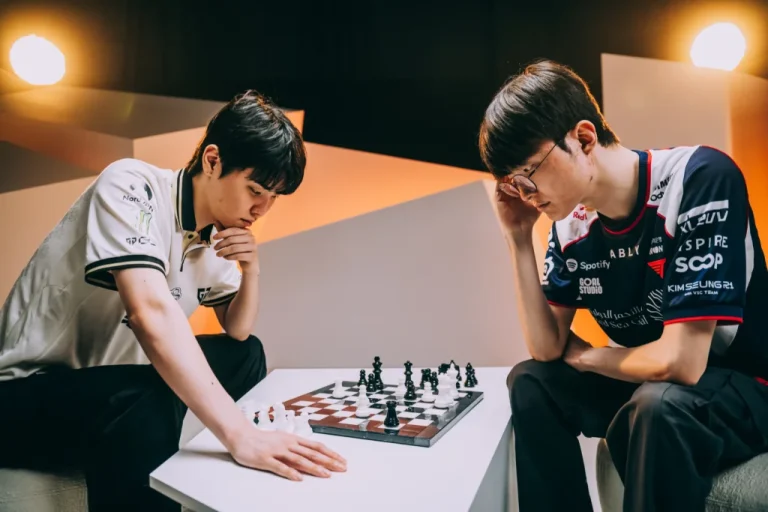 T1 e Gen.G ficam de fora da final da EWC 2026 de LoL