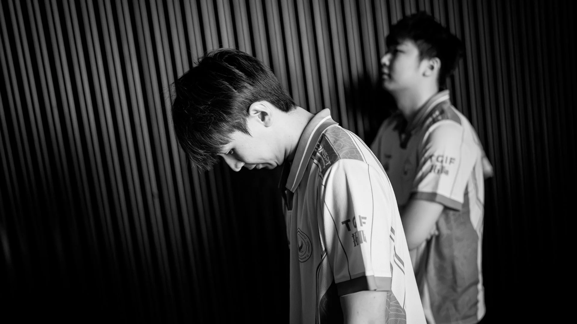 Mouz, Xtreme Gaming e Virtus.pro são eliminados da Fase de Sobrevivência em Dota 2