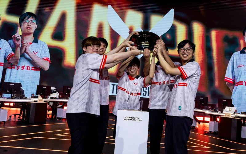 Team Vision vence Aurora Gaming e conquista título de Teamfight Tactics