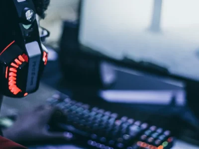 Estudo revela que 74% dos fãs de eSports da Geração Z compram influenciados por marcas