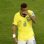 Como jogar com Neymar no retorno à Seleção Brasileira após 981 dias