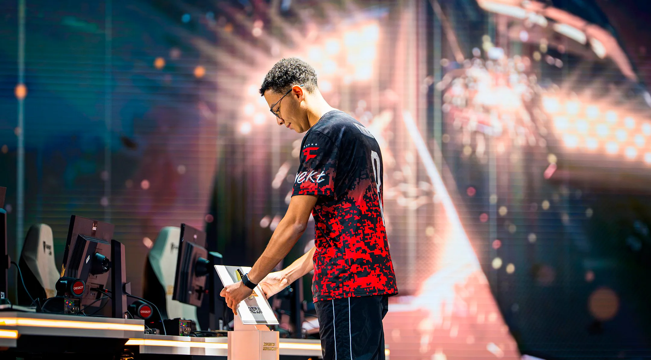 Final do Rainbow Six Siege na EWC será um emocionante duelo brasileiro entre FURIA e FaZe Final do Rainbow Six Siege na EWC será um emocionante duelo brasileiro entre FURIA e FaZe