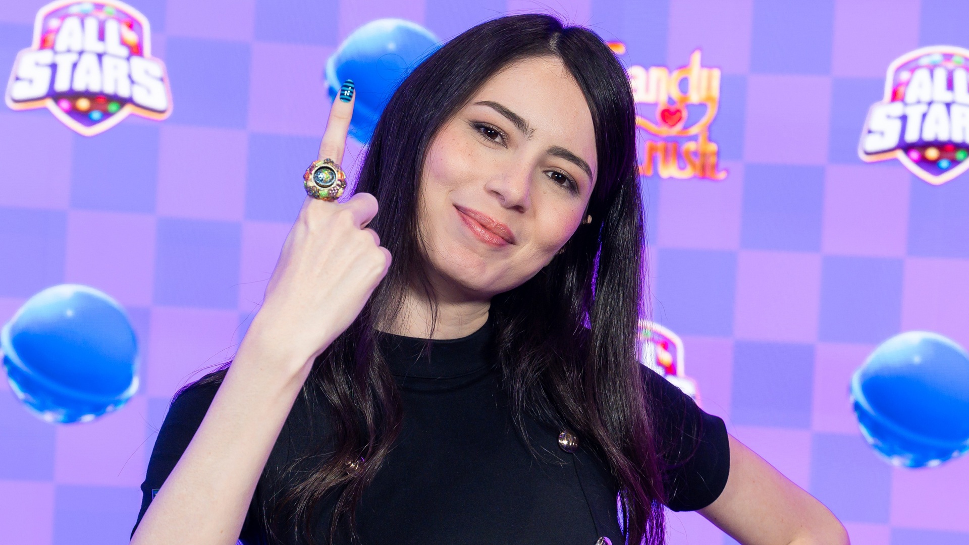 Brasileira campeã de Candy Crush Saga revela dicas para mandar bem no jogo