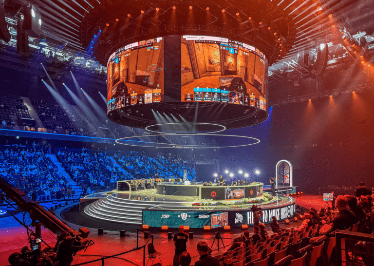 Cenário Competitivo de R6: Conheça as 9 Etapas do Circuito de eSports
