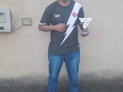 Losty conquista o título da Copa Amadora de Xerém pelo Vasco eSports