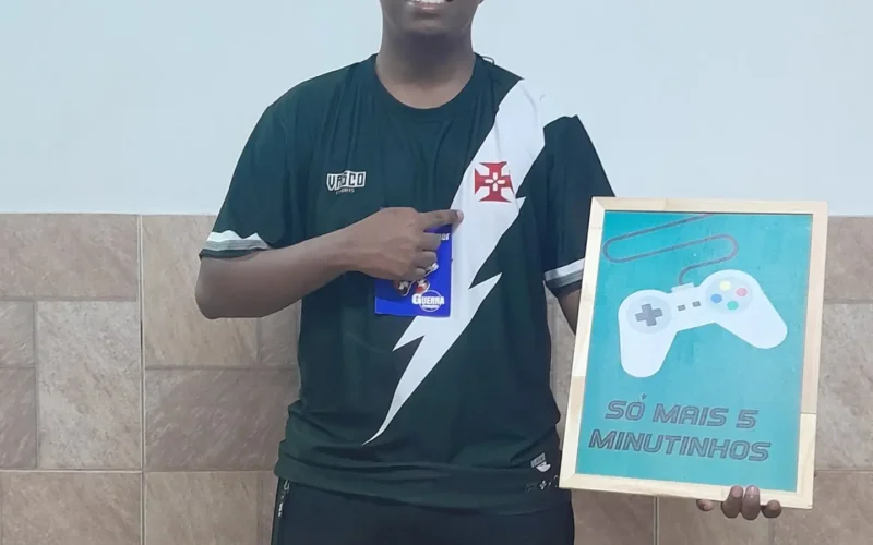 Losty conquista título de EA FC no Geek Iguaçu Games representando Vasco eSports