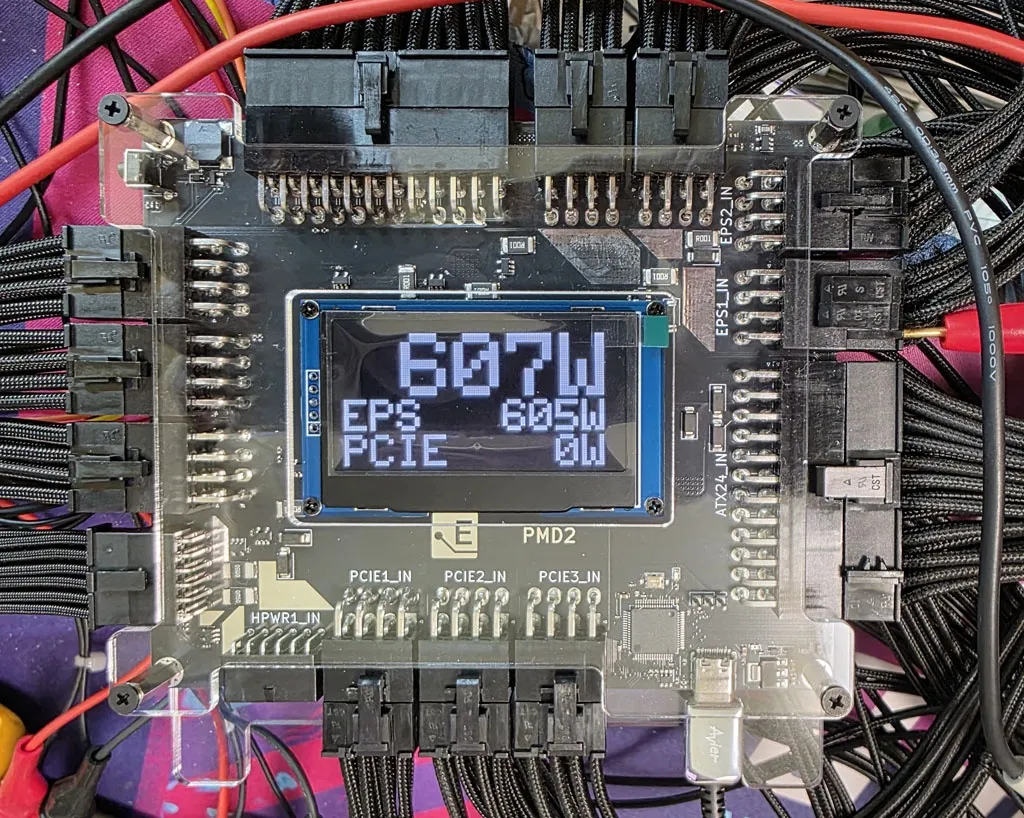 Novo medidor de energia da ElmorLabs com recursos para placas de vídeo