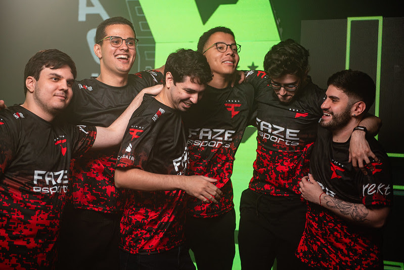 FaZe Clan vence Team Liquid e garante vaga nos playoffs da South America League FaZe Clan vence Team Liquid e garante vaga nos playoffs da South America League