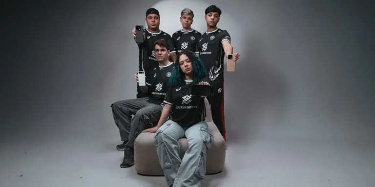 Realme se torna a nova patrocinadora do Fluxo W7M, intensificando sua presença no cenário gamer brasileiro