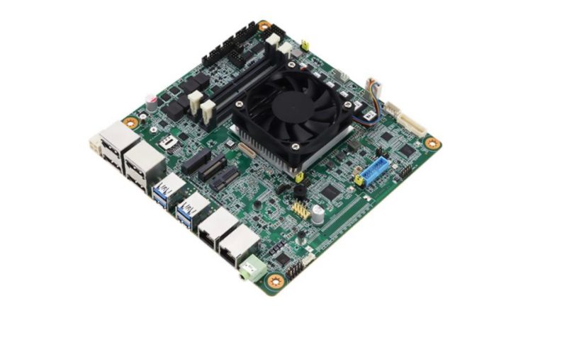 Placa-mãe Mini ITX Aaeon MIX-PTLWV1 com Intel Core Ultra 5 e até 128 GB de RAM DDR5