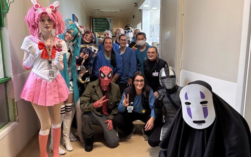 Erechim E-Sports Festival leva cosplayers ao hospital para alegrar pacientes
