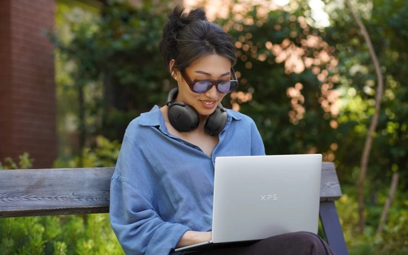 Dell lança o XPS 13: o notebook mais leve e fino da marca com processadores Intel Core 3 e 17h de bateria