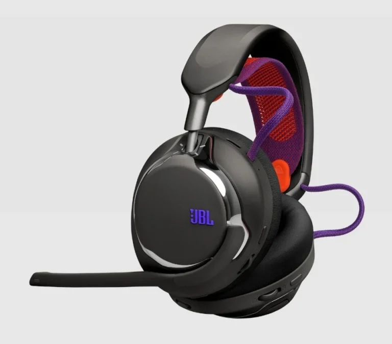 JBL lança headset gamer Quantum 120 com foco em conforto e som imersivo