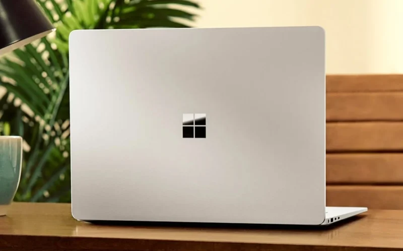 Microsoft Surface "Minos" terá Nvidia RTX e até 48 GB de RAM em lançamento próximo