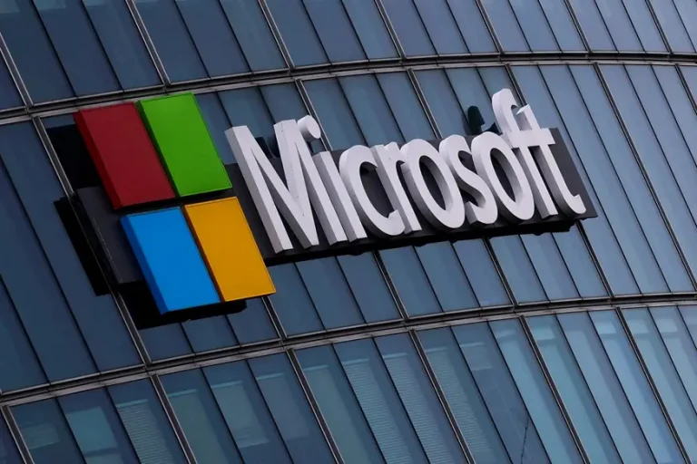 Microsoft apresenta Surface RTX Spark Dev Box com GPU Nvidia para IA e jogos pesados