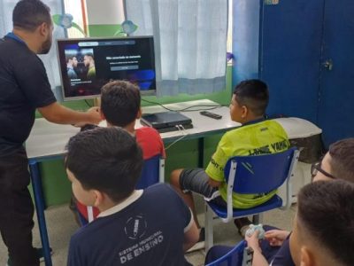 Taubaté realiza Caravana Esportiva com e-sports para 210 alunos do CETI