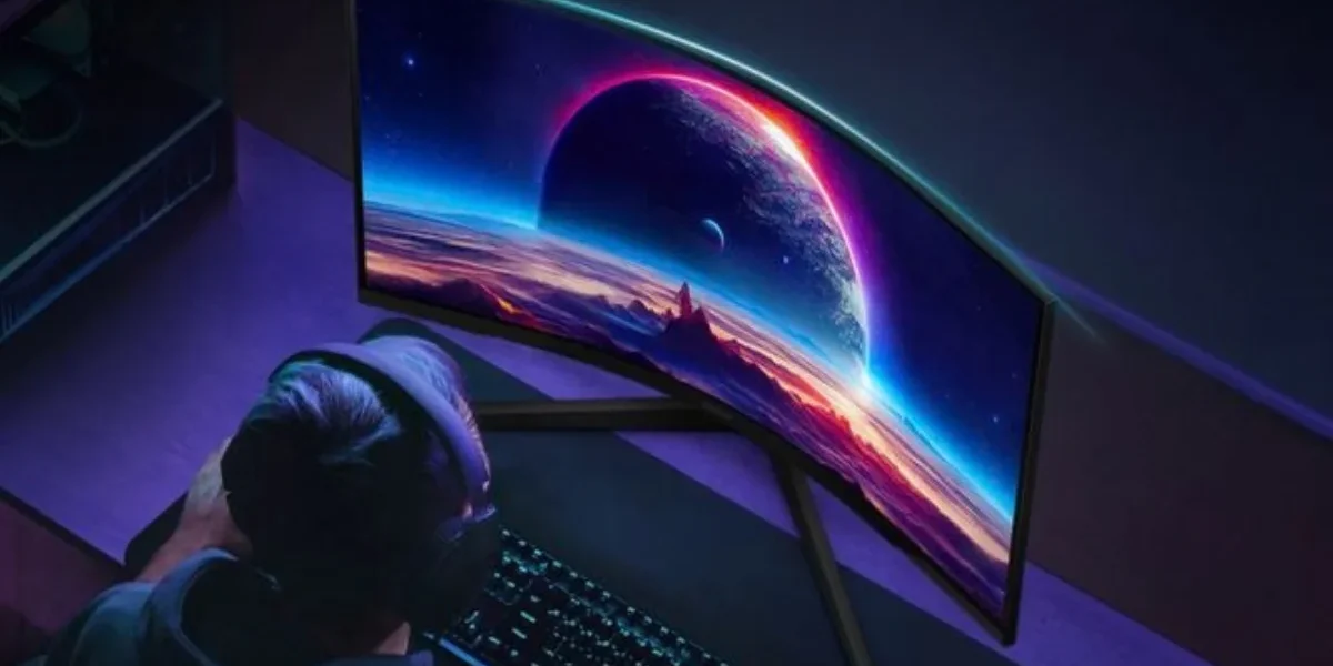 Samsung Odyssey G5 32″ QHD com taxa de atualização de 165Hz por R$ 879 no PIX