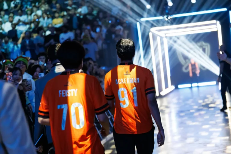 LOS enfrenta G2 Esports em duelo decisivo no Worlds 2026 neste sábado (24)