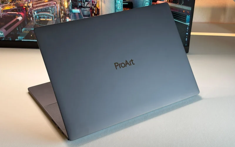 Asus ProArt P16 2026 com RTX Spark: eficiência em jogos e IA, mas com limitações gráficas